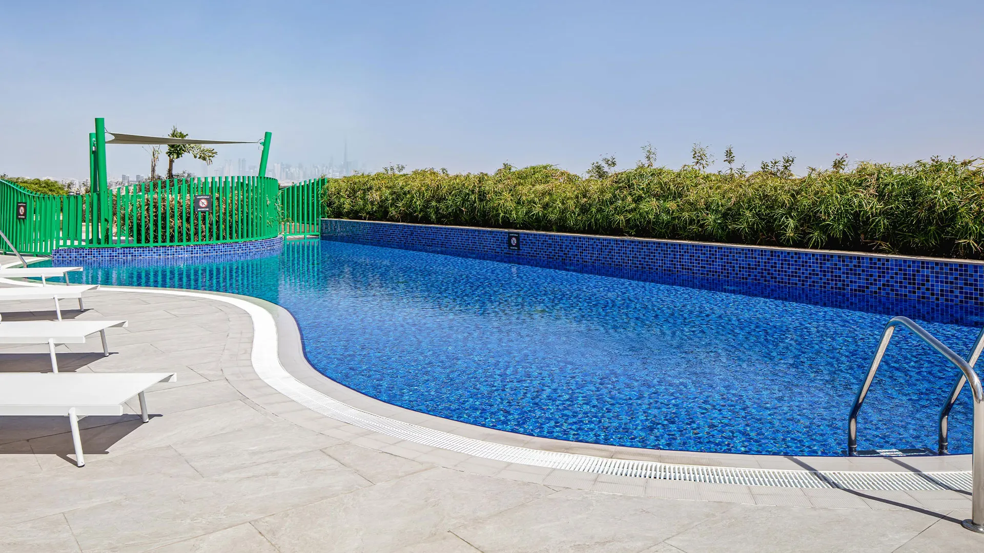 Holiday Inn & Suites Dubai Science Park
